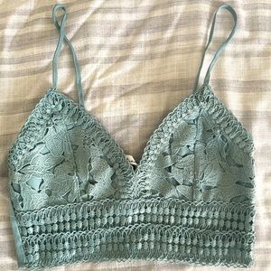 Laced crop top/bralette